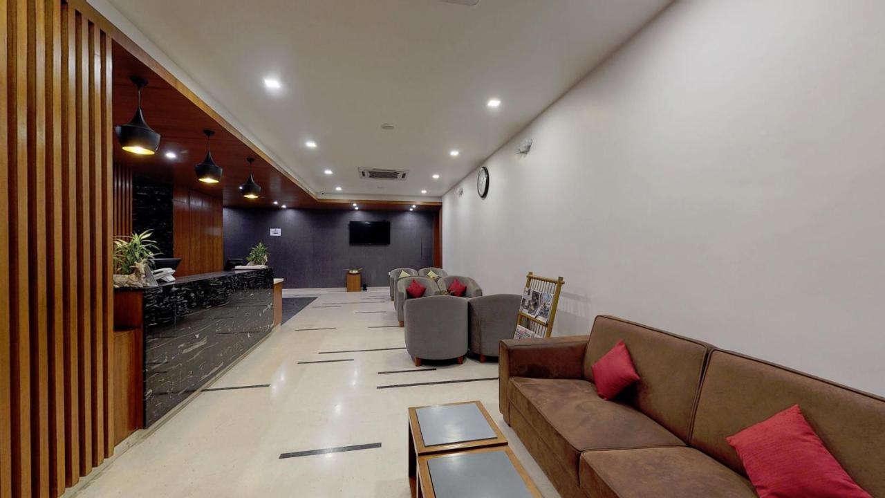 Готель Shivas Gateway Devanahalli Екстер'єр фото