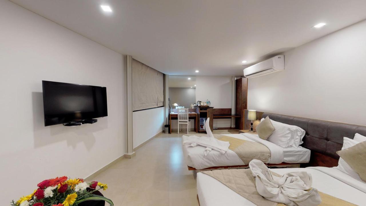 Готель Shivas Gateway Devanahalli Екстер'єр фото
